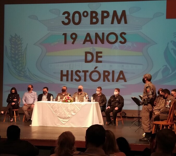 evento-em-comemoracao-ao-aniversario-de-19-anos-do-batalhao-da-policia-militar-em-camaqua