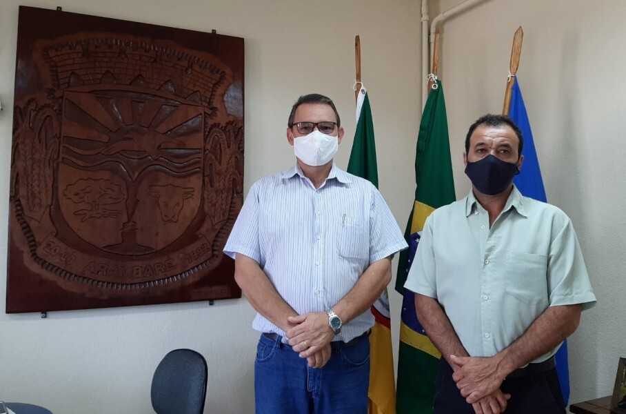 prefeito-jardel-cardoso-e-presidente-da-camara-municipal-de-vereadores-miro-curto-participam-de-agenda-virtual-com-a-ceee